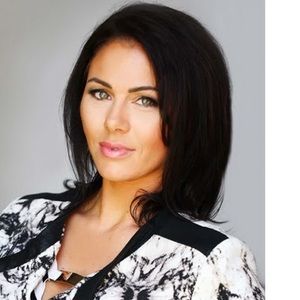 Meet your Posher, April